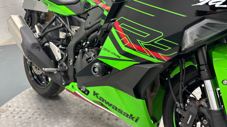 Kawasaki Ninja Zx 4 ZX400SRFNN (24MY)